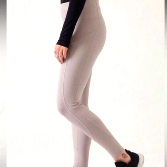 Athleta Ranier Tight Legging Plush Supersonic, Size 2X, NWT - Picture 4 of 12